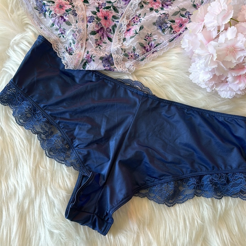 Victoria’s Secret Panties - Picture 9 of 11